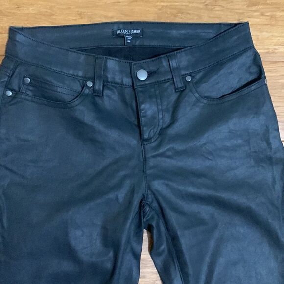 Eileen Fisher Black Skinny Pants Leather-Look – Size 6P - Picture 7 of 9